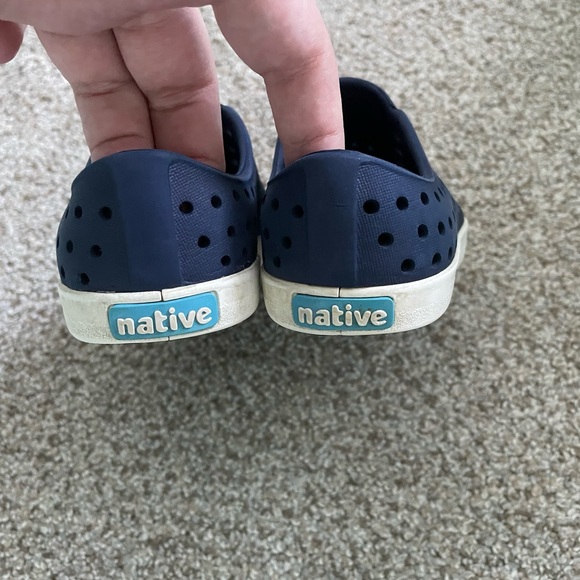 Native Jefferson Shoes - Picture 2 of 5